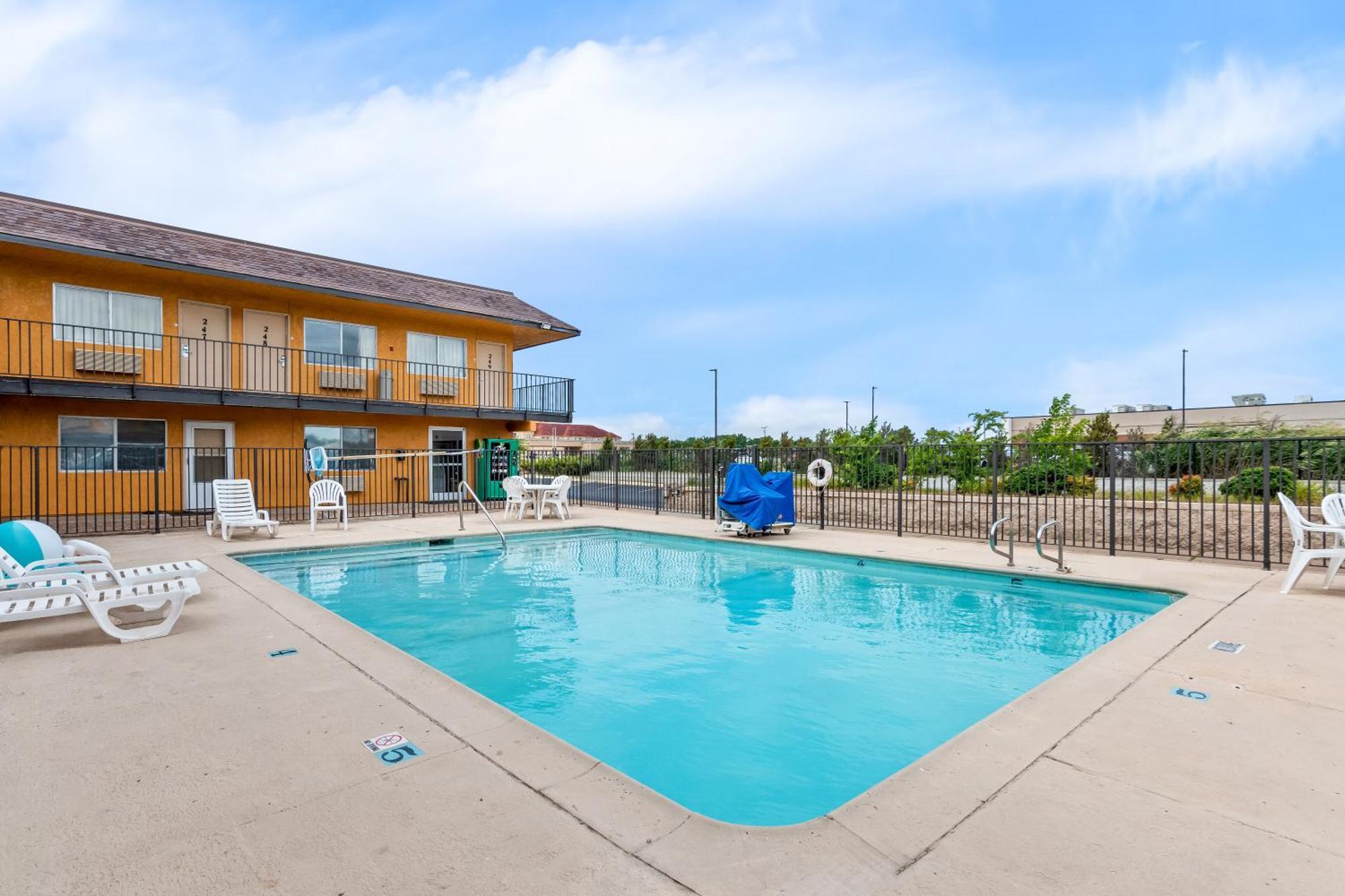 Americas Best Value Inn Стилуотер Экстерьер фото