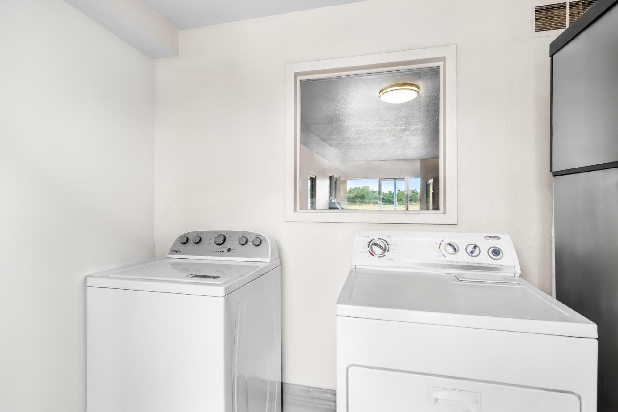 Americas Best Value Inn Стилуотер Экстерьер фото