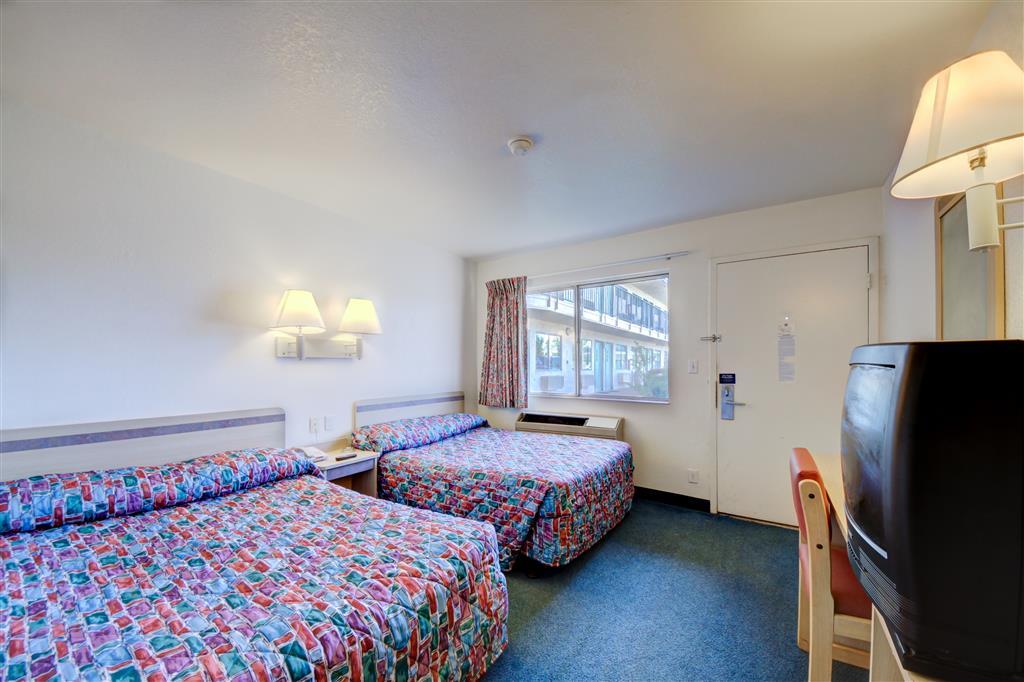 Americas Best Value Inn Стилуотер Номер фото