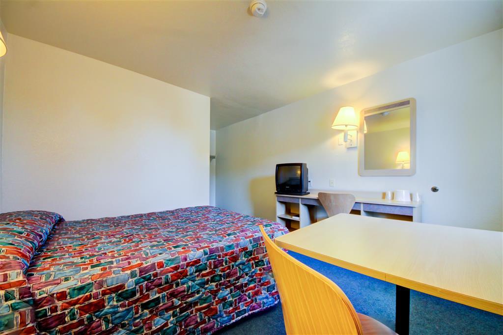 Americas Best Value Inn Стилуотер Номер фото